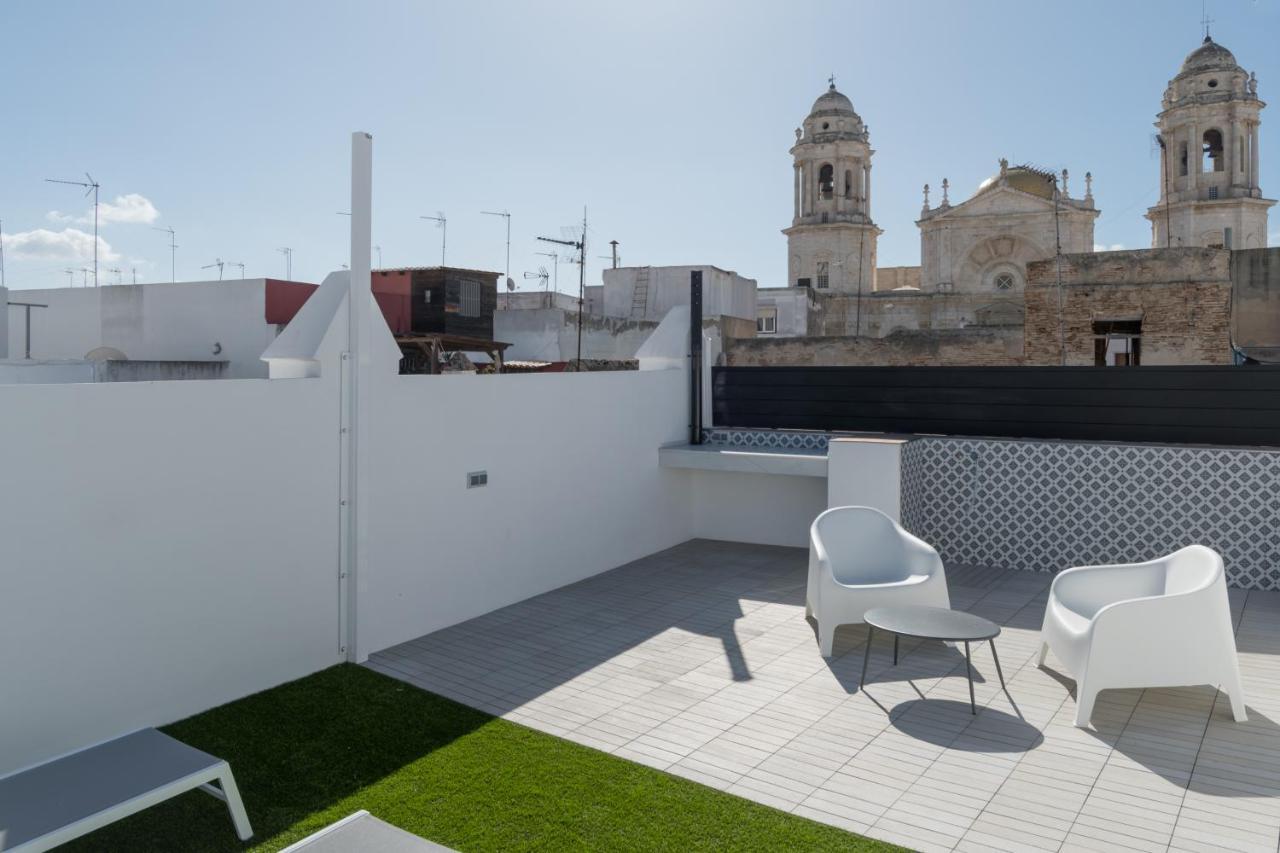 Ferienwohnung Atico Gades De La Catedral Cádiz Exterior foto